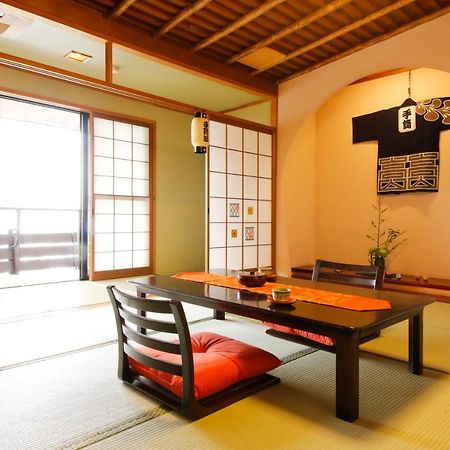 Takayama Kanko Hotel Eksteriør billede