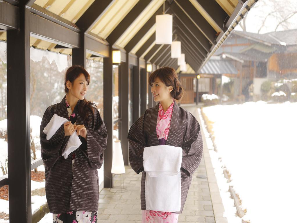 Takayama Kanko Hotel Eksteriør billede