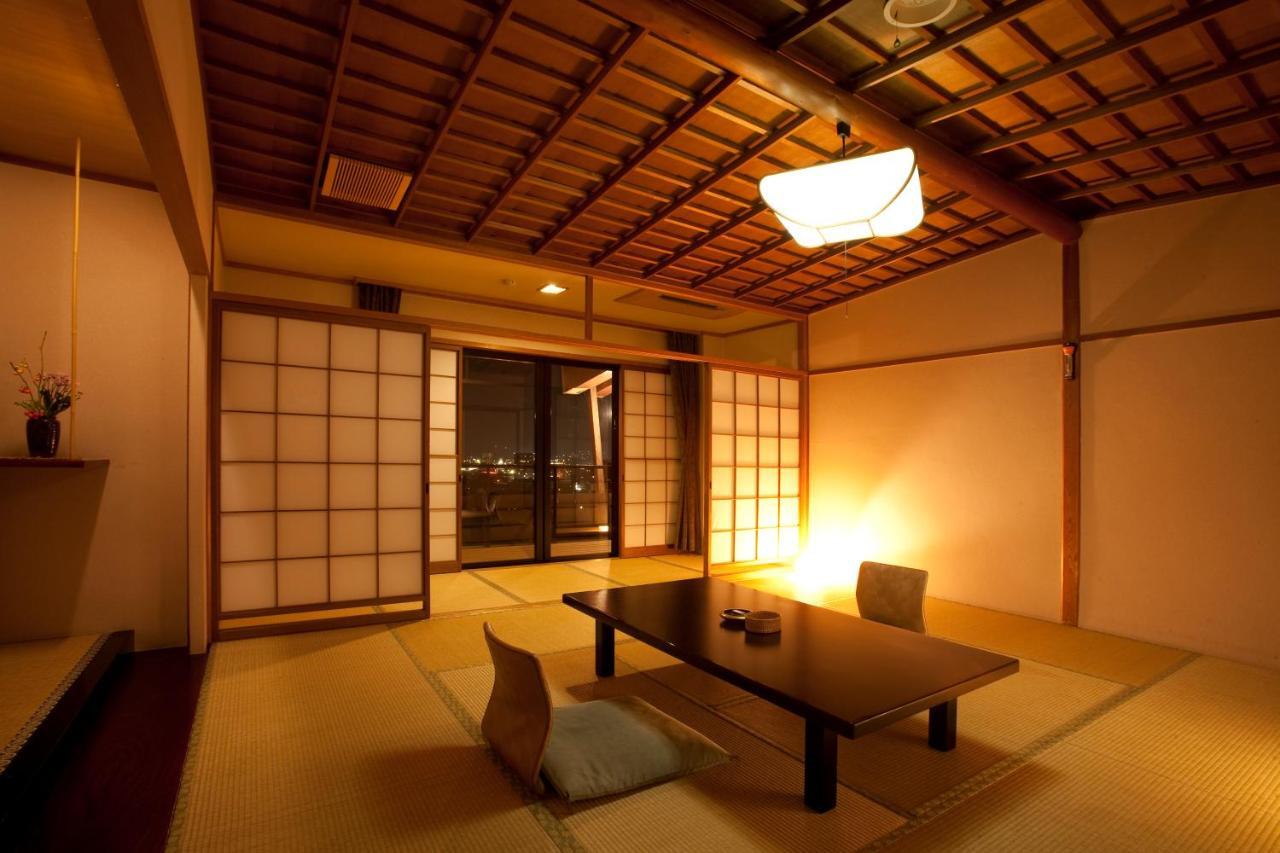 Takayama Kanko Hotel Eksteriør billede
